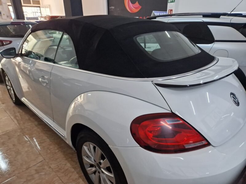 VOLKSWAGEN BEETLE DESING 1.2 TSI CABRIO