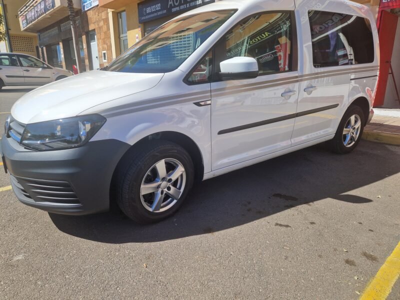 VOLKSWAGEN CADDY 2.O TDI BEACH